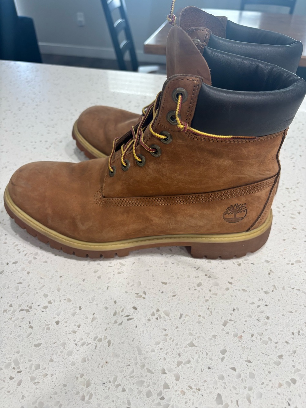 Timberland Wheat rust Nubuck Men's Lace-Up. 6 inchboot. 11.5 shoe size.
